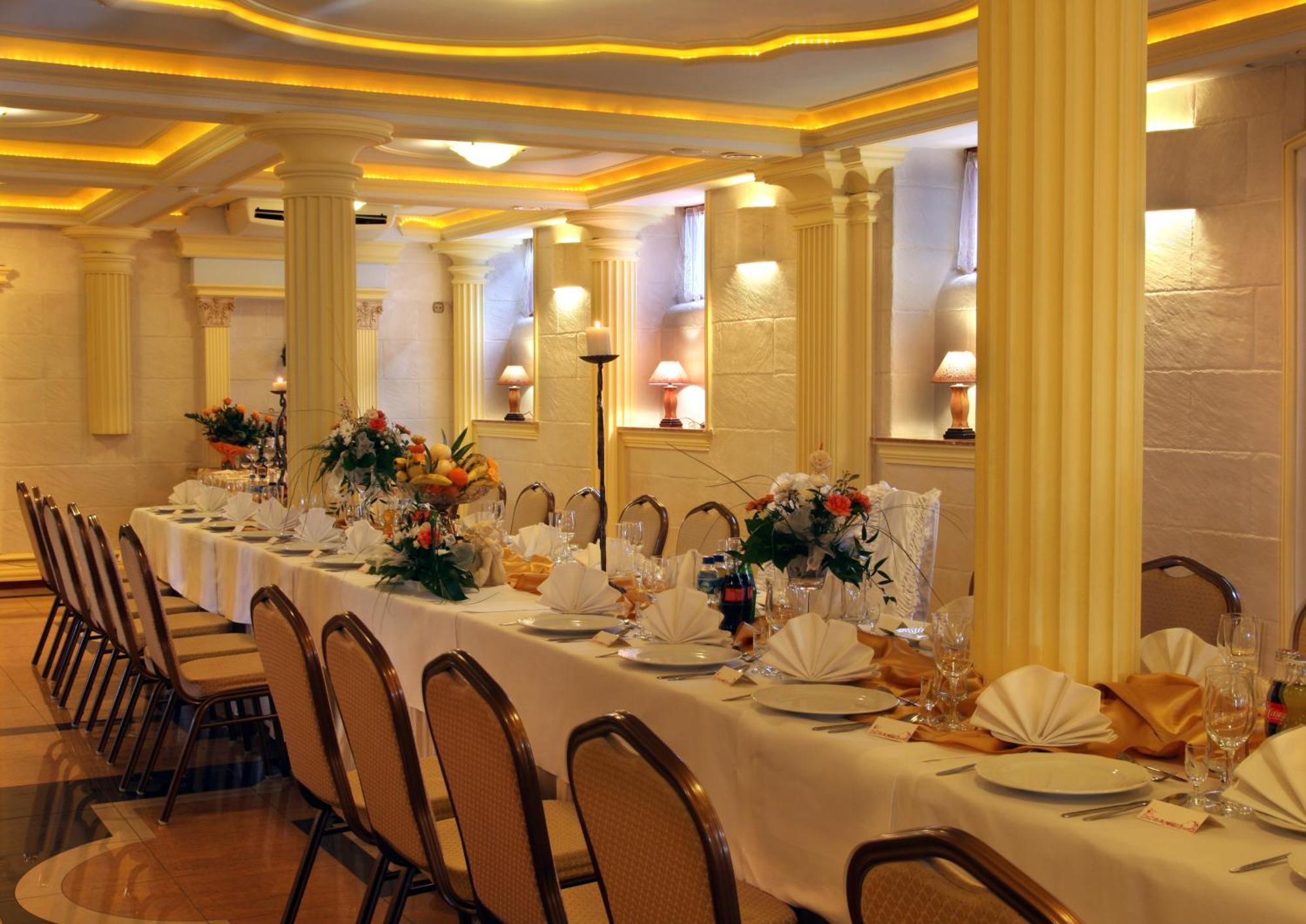 Cumulus Hotel Będzin Kültér fotó