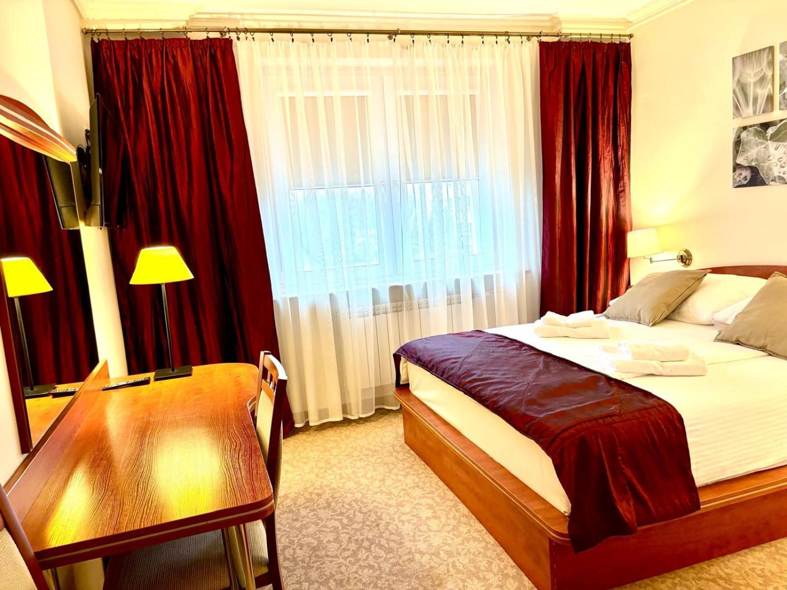 Cumulus Hotel Będzin Kültér fotó
